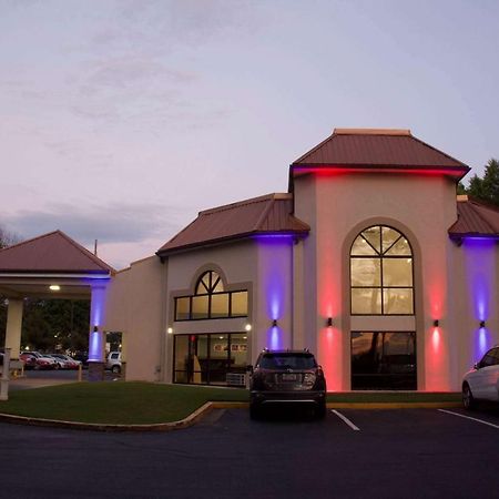 Motel 6-Suwanee, Ga - Gwinnett Center Exterior photo